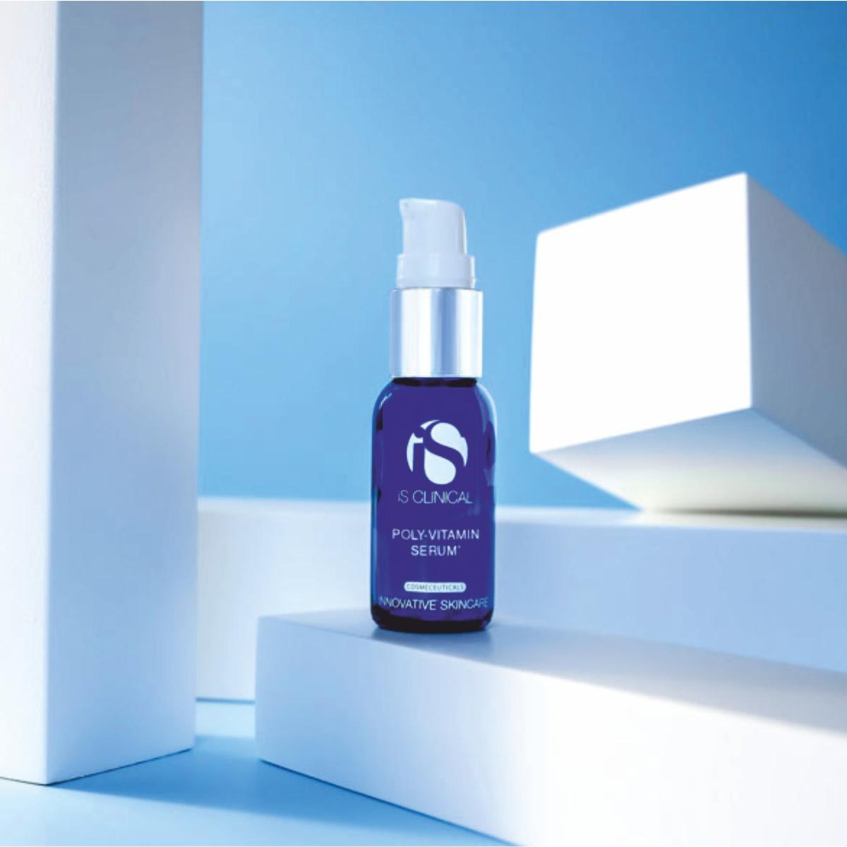 Полівітамінна сироватка iS CLINICAL Poly-Vitamin Serum, 15 мл